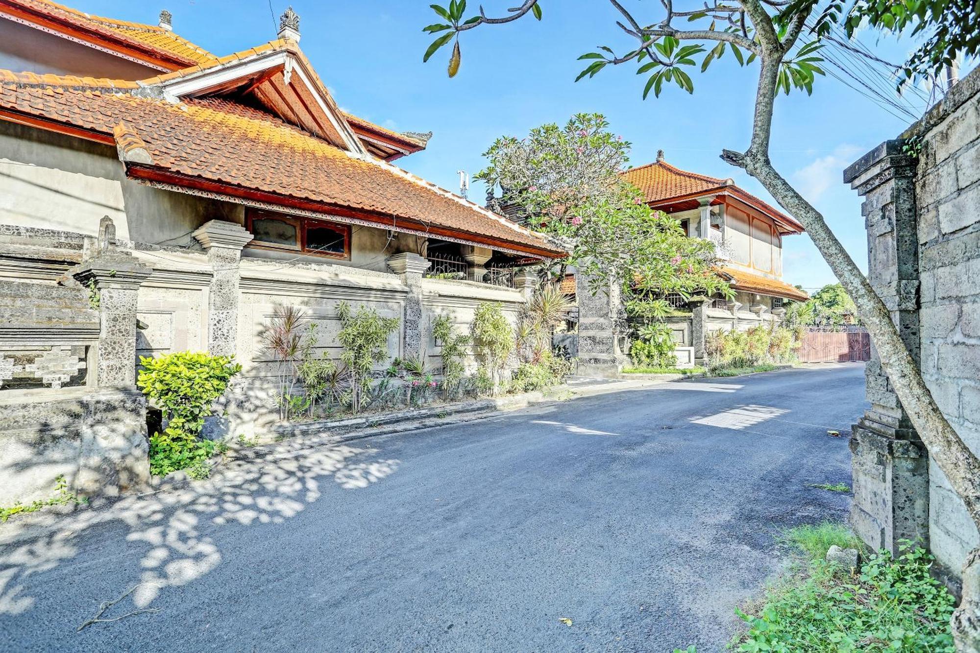 Oyo Collection O 91125 Puri Dewa Bharata Jimbaran Exterior foto