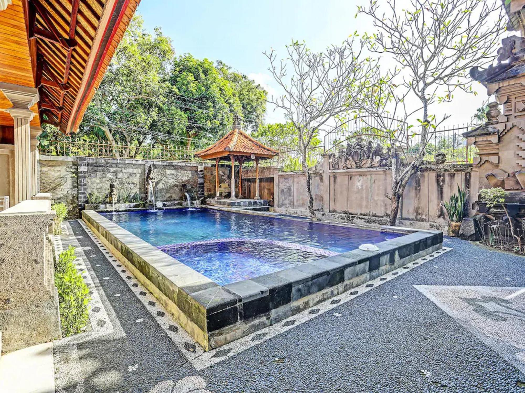 Oyo Collection O 91125 Puri Dewa Bharata Jimbaran Exterior foto